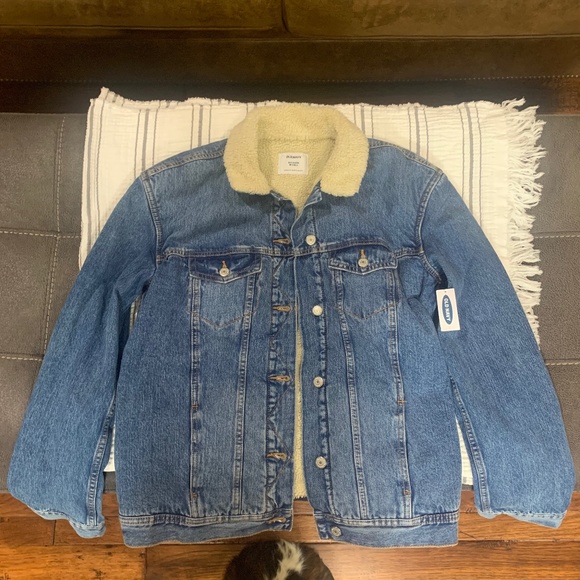 Old Navy Jackets & Blazers - NWT Old Navy Sherpa Jean Jacket- size medium tall